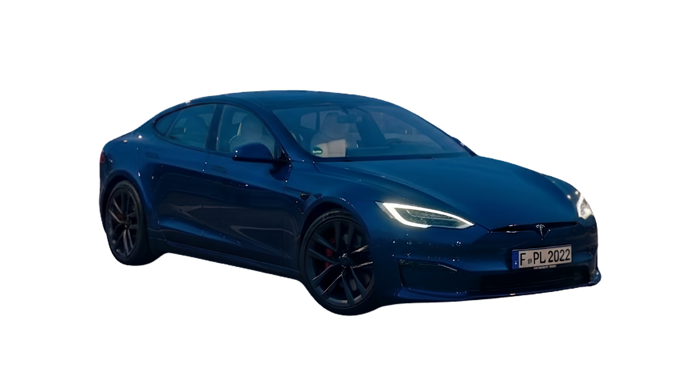 Tesla Model S Plaid, widok z przodu w hali salonu OKTAM